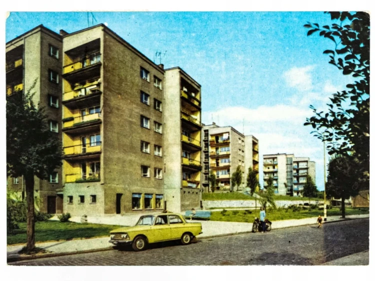 GORZÓW WIELKOPOLSKI - OSIEDLE PRZY UL. DZIECI WRZESIŃSKICH LATA 70. PRL