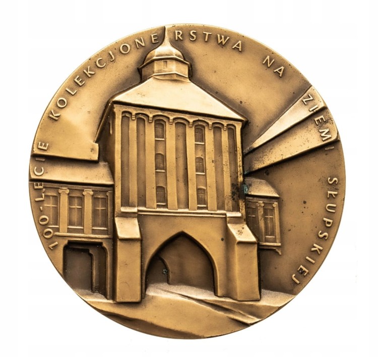 Medal 100-lecie kolekcjonerstwa, 80 lat Muzeum w Słupsku 1924-2004