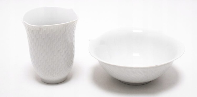 ZESTAW STAREJ PORCELANY MIŚNIA: MISKA I KUBEK