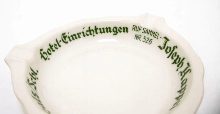 STARA PORCELANOWA POPIELNICZKA HOTEL JOSEPH KAPPEL, ZIEGENHALS GŁUCHOŁAZY