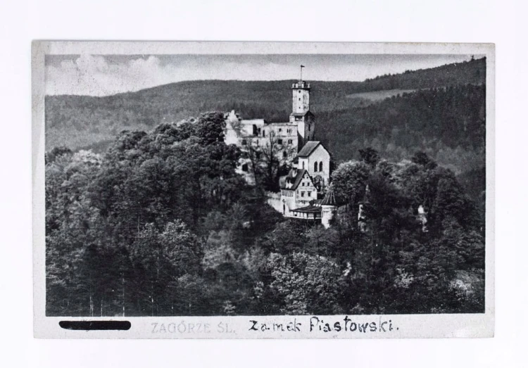 ZAGÓRZE ŚLĄSKIE - ZAMEK PIASTOWSKI l. 30/40