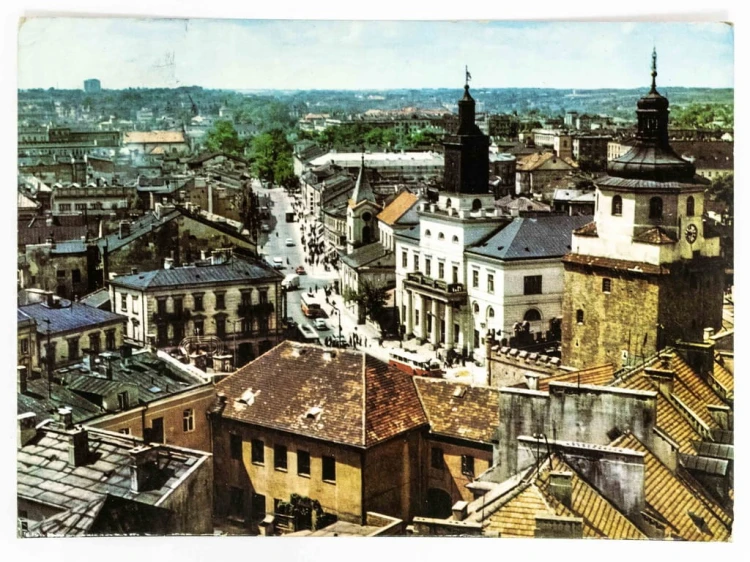 LUBLIN - UL. KRAKOWSKIE PRZEDMIEŚCIE Z RATUSZEM I BRAMĄ KRAKOWSKĄ 1971 PRL