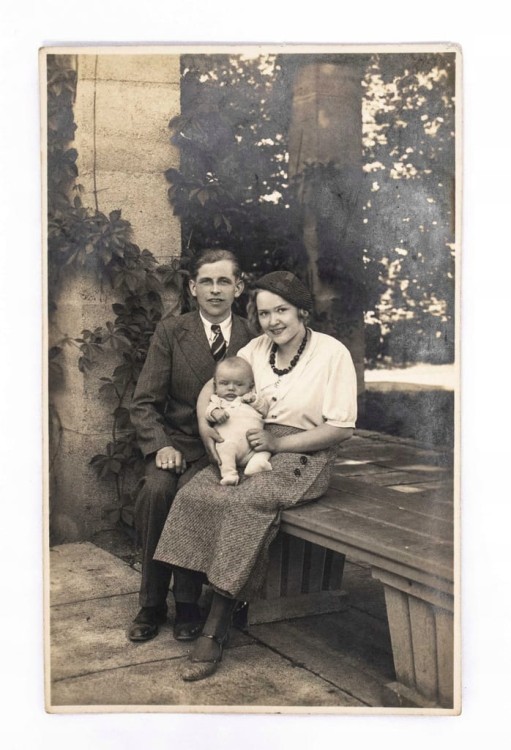 STARA FOTOGRAFIA - ZDJĘCIE RODZINNE, FOT. RICHTER, FORST NIEMCY l. 30