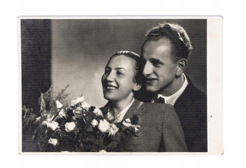STARA FOTOGRAFIA - KOBIETA Z MĘŻCZYZNĄ, FOT. WITOLD CZARNECKI, POZNAŃ 1950