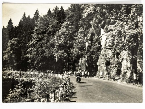 SZKLARSKA PORĘBA - TRASA NA JELENIĄ GÓRĘ LATA 50. / 60. PRL
