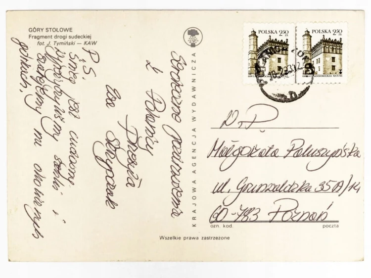 GÓRY STOŁOWE - ZAŚNIEŻONA GÓRSKA DROGA Z ZAPARKOWANĄ SKODĄ 1000 MB 1983 PRL