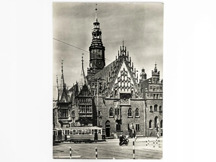WROCŁAW - RATUSZ MIEJSKI Z ZEGAREM 1968 PRL