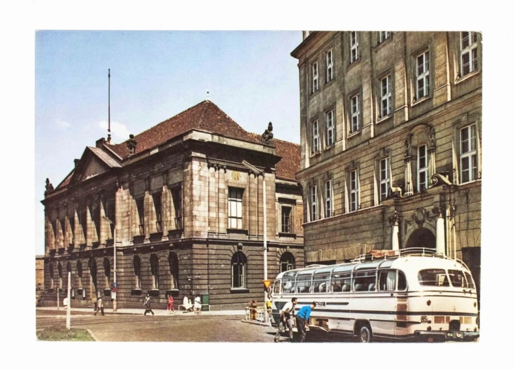 POZNAŃ - MUZEUM NARODOWE, HOTEL BAZAR, AUTOBUS l. 60/70