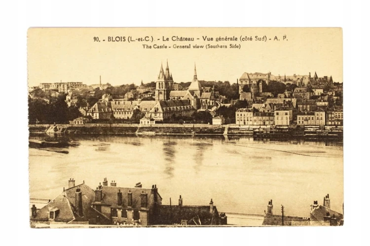BLOIS, FRANCJA - PANORAMA MIASTA, ZAMEK l. 20/30