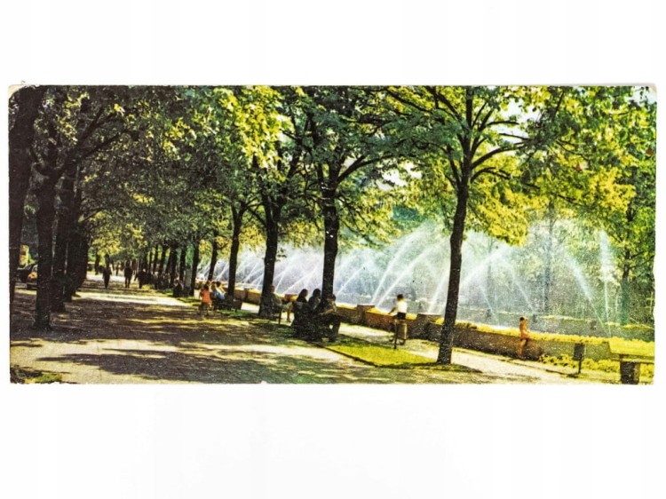 GLIWICE - PLAC BOHATERÓW STALINGRADU OBECNIE PLAC PIŁSUDSKIEGO 1970 PRL
