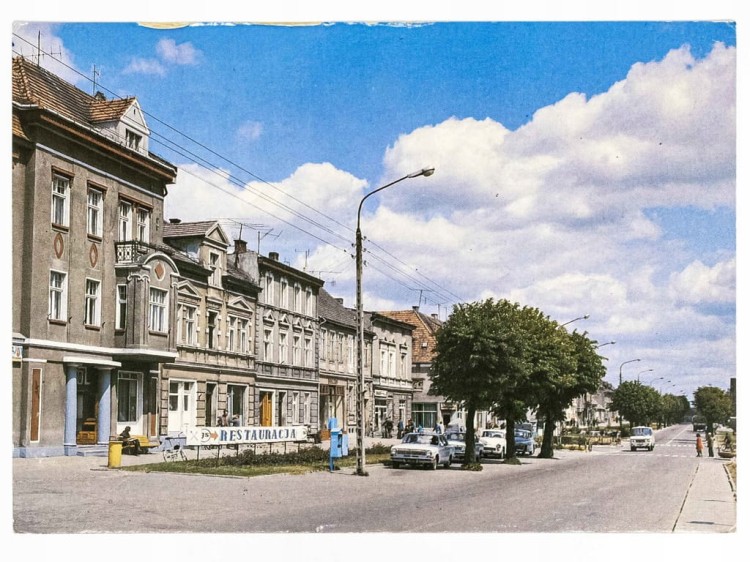 JASTROWIE - UL. GEN. BOLESŁAWA KIENIEWICZA OBECNIE UL. POZNAŃSKA 1989 PRL
