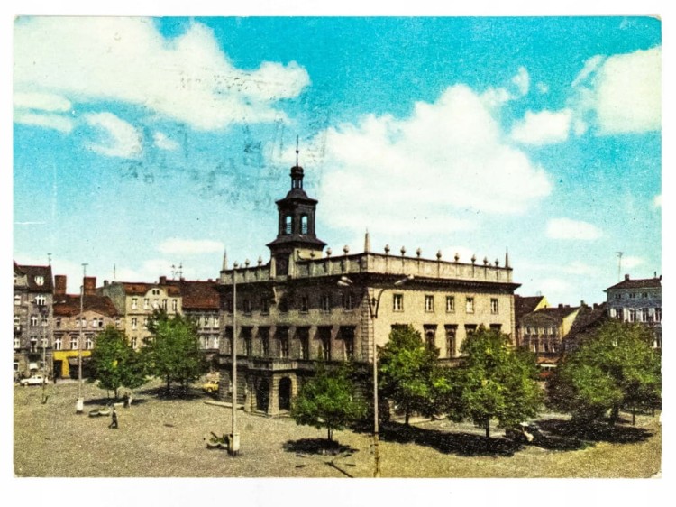 OSTRÓW WIELKOPOLSKI - RATUSZ MIEJSKI RAJD PTTK 1971 PRL