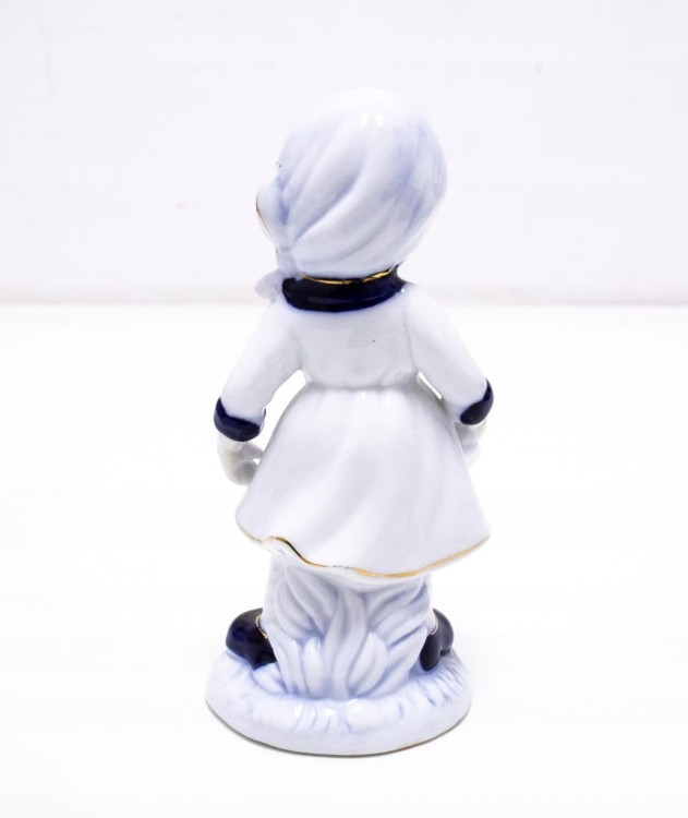 STARA PORCELANOWA FIGURKA KOBIETA Z DZBANKIEM, EM EXCLUSIVE COLLECTION