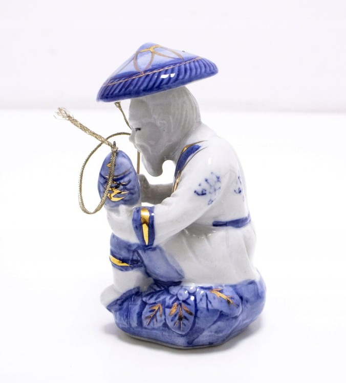 STARA PORCELANOWA FIGURKA ORIENTALNA RYBAK (MĘŻCZYZNA)