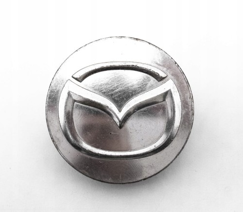 STARY ZNACZEK SAMOCHODOWY DEKIELEK MAZDA