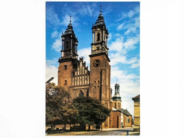 POZNAŃ - ARCHIKATEDRA ŚW. APOSTOŁÓW PIOTRA I PAWŁA LATA 70. / 80. PRL