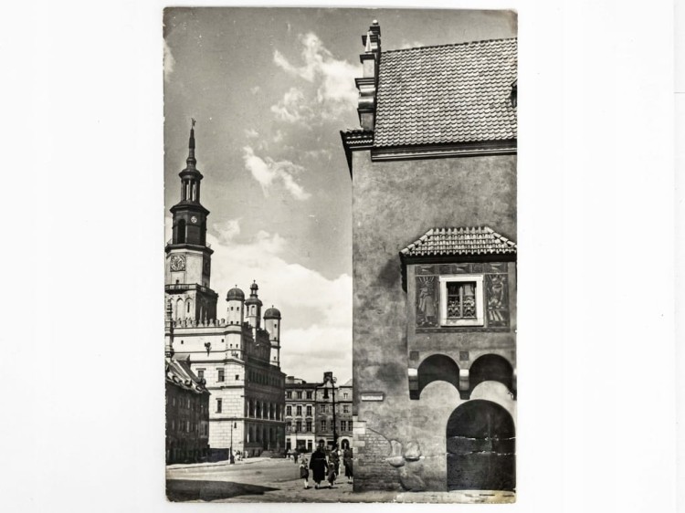 POZNAŃ - STARY RYNEK Z RATUSZEM OD STRONY UL. WODNEJ 1962 PRL