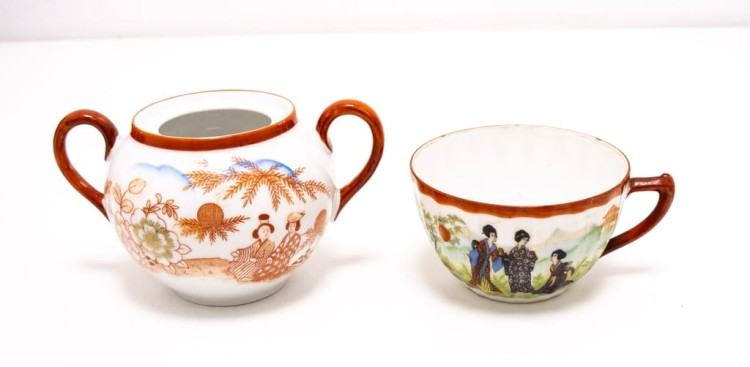 ZESTAW STAREJ PORCELANY JAPONIA