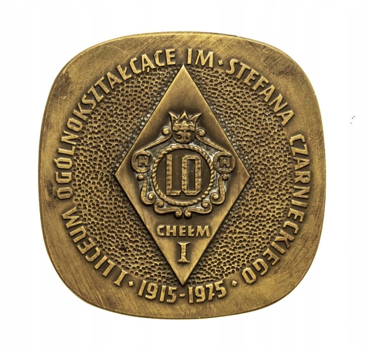 MEDAL I LICEUM OGÓLNOKSZTAŁCĄCE IM. STEFANA CZARNIECKIEGO 1975