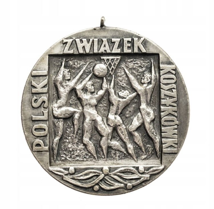 MEDAL V-CE MISTRZ POLSKI JUNIOREK W KOSZYKÓWCE 1983