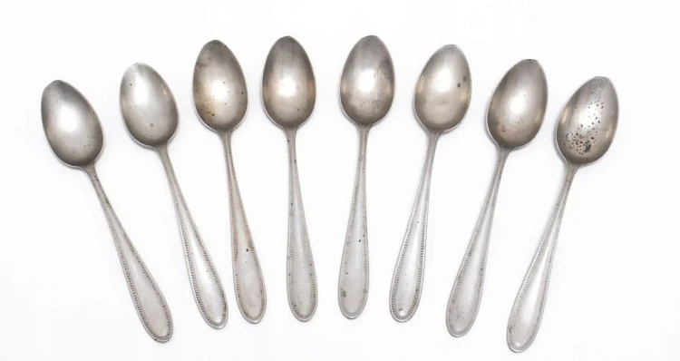 ZESTAW STARYCH METALOWYCH ŁYŻECZEK