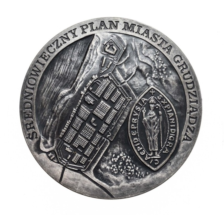 MEDAL 700-LECIE NADANIA PRAW MIEJSKICH GRUDZIĄDZ 1991