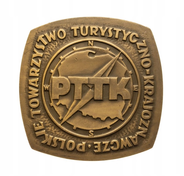 MEDAL ZA POMOC I WSPÓŁPRACĘ PTTK