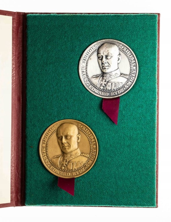 ZESTAW MEDALI EDWARD RYDZ-ŚMIGŁY, WRZESIEŃ 1939, TWO 1991