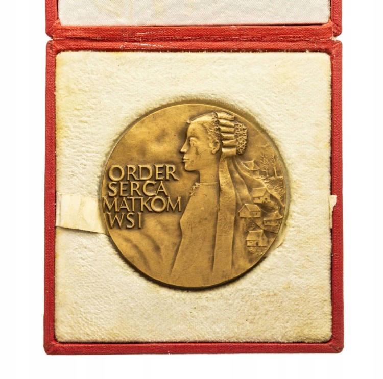 MEDAL ORDER SERCA MATKOM WSI, PLEBISCYT GOSPODYNI, ZWIĄZEK KÓŁEK ROLNICZYCH
