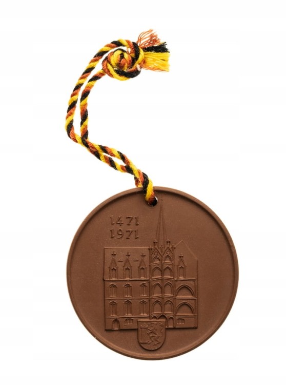MEDAL PORCELANOWY MIŚNIA, 500 LAT ZAMKU ALBRECHTSBURG 1971
