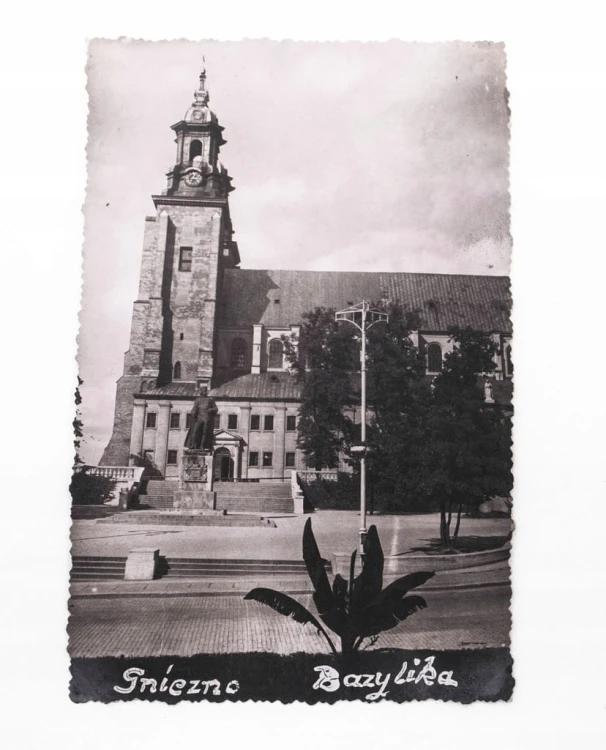 STARA FOTOGRAFIA - BAZYLIKA, GNIEZNO II RP