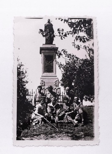 STARA FOTOGRAFIA - JASNA GÓRA, POMNIK KSIĘDZA KORDECKIEGO, CZĘSTOCHOWA