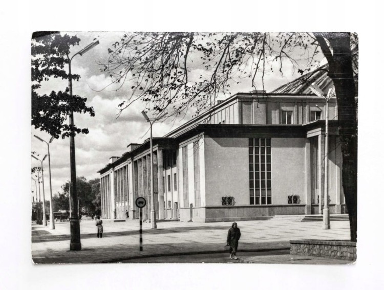 ŁÓDŹ - PAŁAC SPORTOWY l. 60