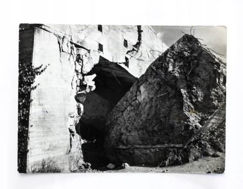 GIERŁOŻ - FRAGMENT BYŁEJ KWATERY GŁÓWNEJ HITLERA, WILCZY SZANIEC l. 60