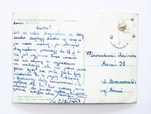 POJEZIERZE MAZURSKIE - JEZIORO, ŁÓDKA NAD BRZEGIEM 1961
