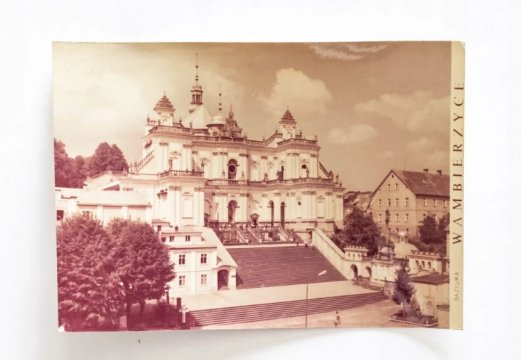WAMBIERZYCE - BAZYLIKA l. 50/60