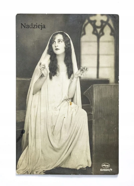 STARA POCZTÓWKA - NADZIEJA, KOBIETA W SUKNI, ŁÓDŹ 1926