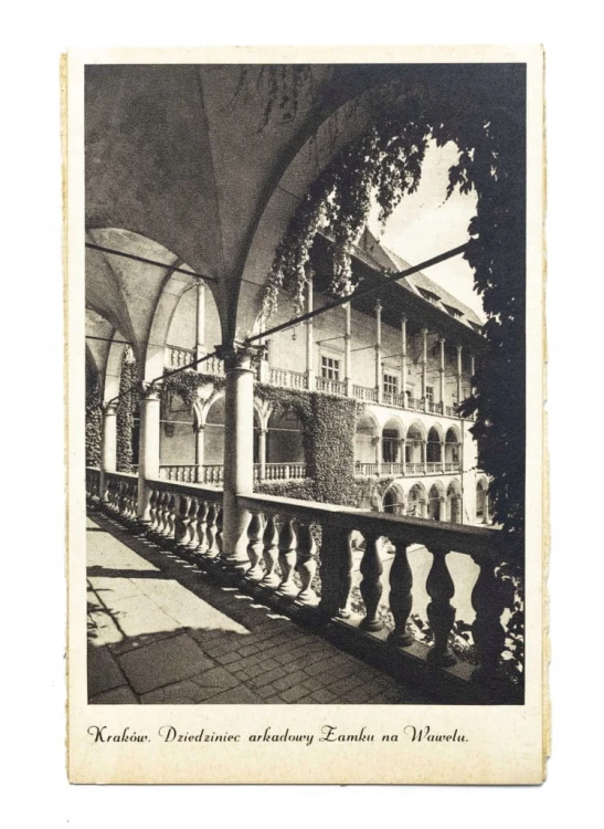 KRAKÓW - DZIEDZINIEC ARKADOWY ZAMKU NA WAWELU (ST. KOLOWIEC) II RP