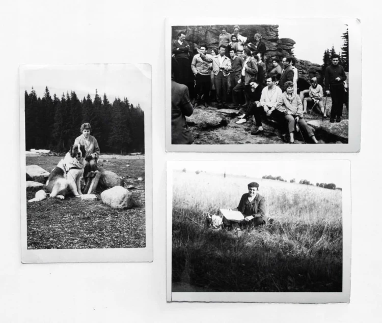 ZESTAW STARYCH FOTOGRAFII - WYCIECZKA, KARKONOSZE / BIERUTOWICE 1961