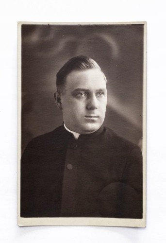 STARA FOTOGRAFIA - KAPŁAN, KSIĄDZ, WIĘCBORK 1934