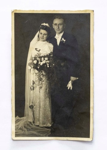 STARA FOTOGRAFIA - MŁODA PARA, ŚLUB, WĄGROWIEC 1945