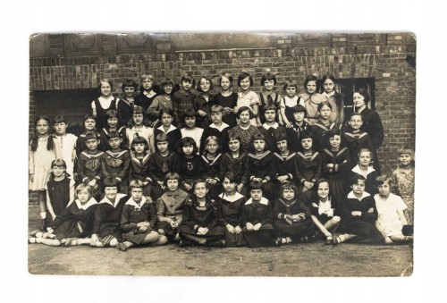 STARA FOTOGRAFIA - KLASA SZKOLNA, 8 SZKOŁA POWSZECHNA, POZNAŃ 1932
