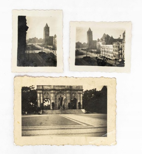 ZESTAW STARYCH FOTOGRAFII - ZAMEK I POMNIK SERCA JEZUSOWEGO, POZNAŃ l. 30