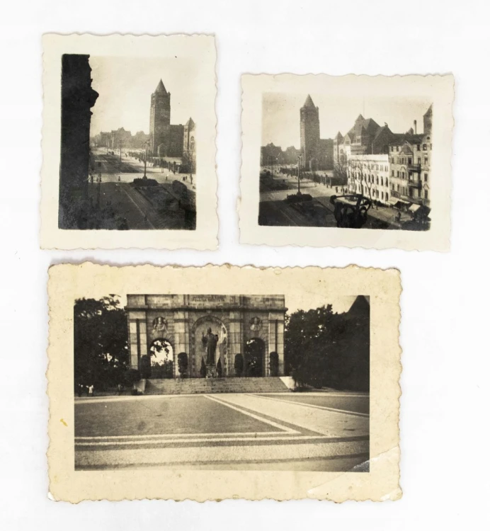 ZESTAW STARYCH FOTOGRAFII - ZAMEK I POMNIK SERCA JEZUSOWEGO, POZNAŃ l. 30