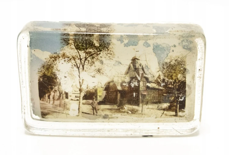 STARY SZKLANY PRZYCISK DO PAPIERU, DOM UZDROWISKOWY OEYNHAUSEN, NIEMCY