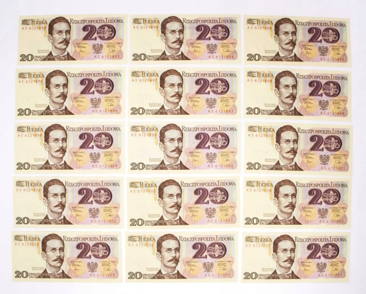 Polska, PRL, zestaw 15 x 20 ZŁOTYCH 1.06.1982, seria AS. Kolejne numery
