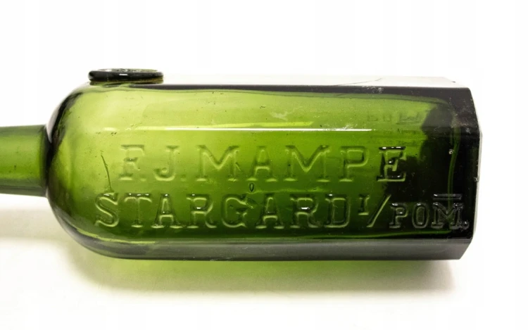 STARA SZKLANA BUTELKA WYTWÓRNIA LIKIERÓW F. J. MAMPE, STARGARD