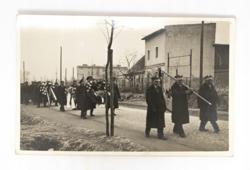 STARA FOTOGRAFIA - KONDUKT ŻAŁOBNY ŻOŁNIERZA II RP