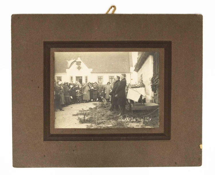 STARA FOTOGRAFIA - OBCHODY 3 MAJA, PAWŁÓW 1925