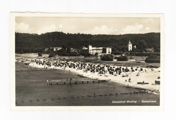 MIĘDZYZDROJE - PLAŻA, STRANDHOTEL, WOJSKOWY DOM WYPOCZYNKOWY FREGATA 1940